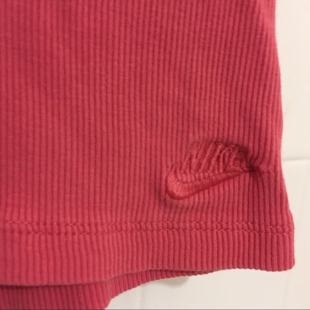 Nike Ribbed Workout Top - Picture 4 of 6